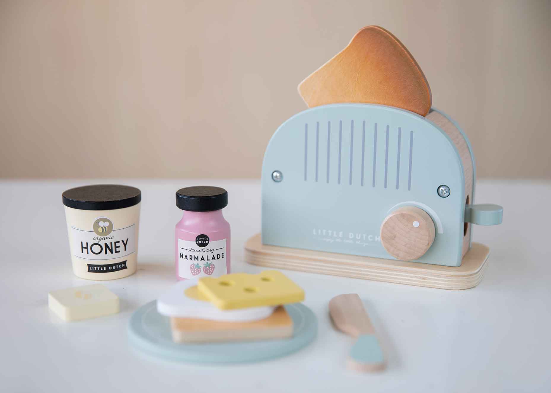 LITTLE DUTCH. Wooden Children's toaster -