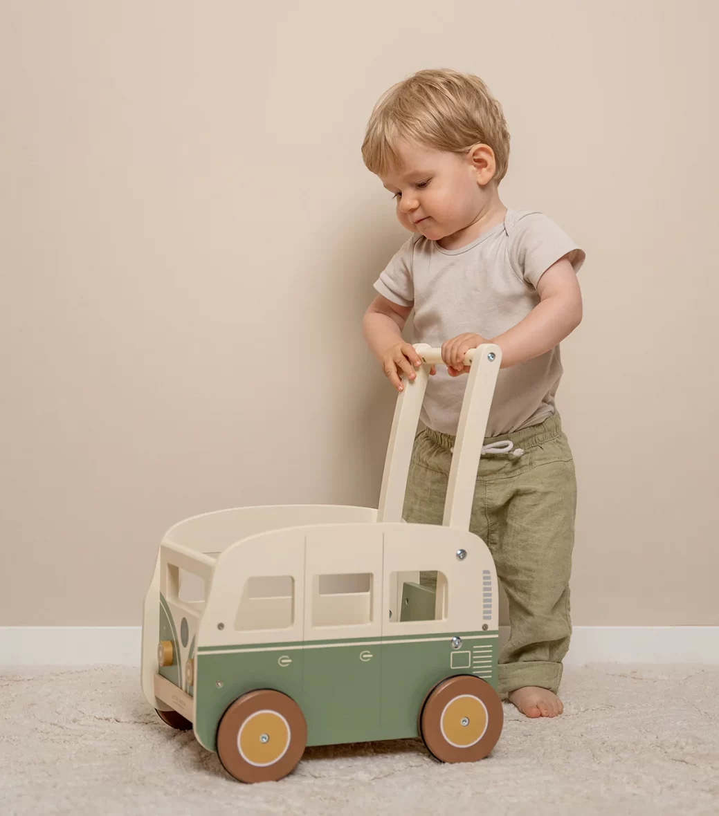 Istome-little-dutch-push-car-vintage-7