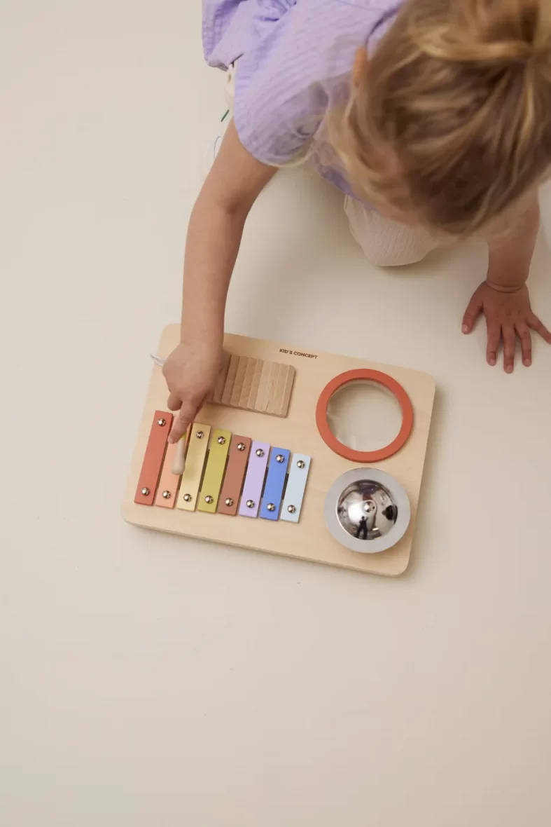 1000843 Music board EWM_17 AW23_Fill_934x1400_50_50_webp