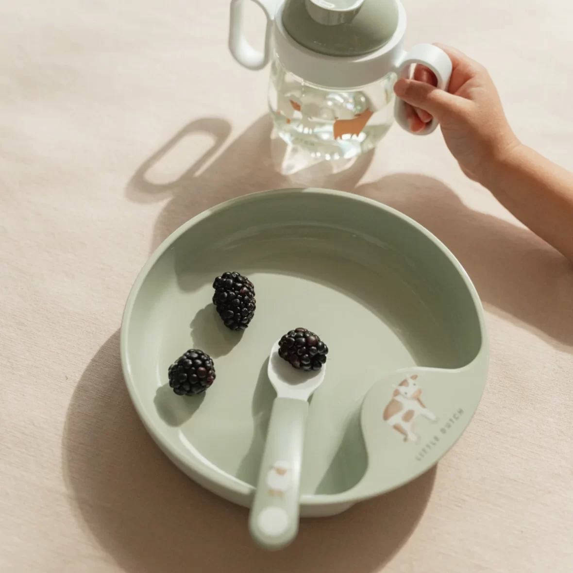 MEP108031065399_04_1440x