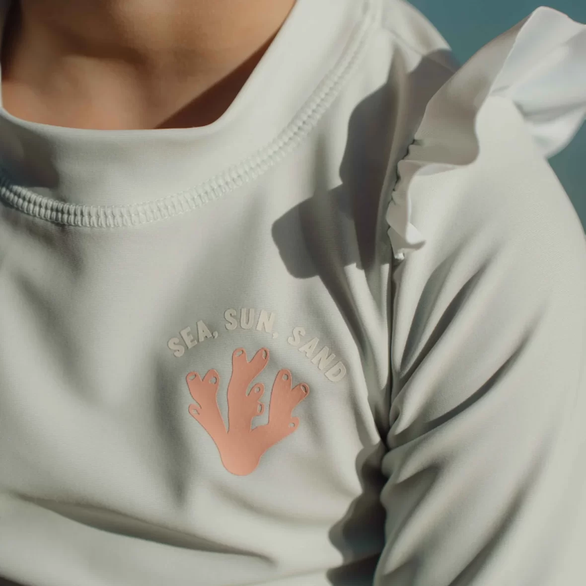 LD-CL2404-81-17_04_1440x