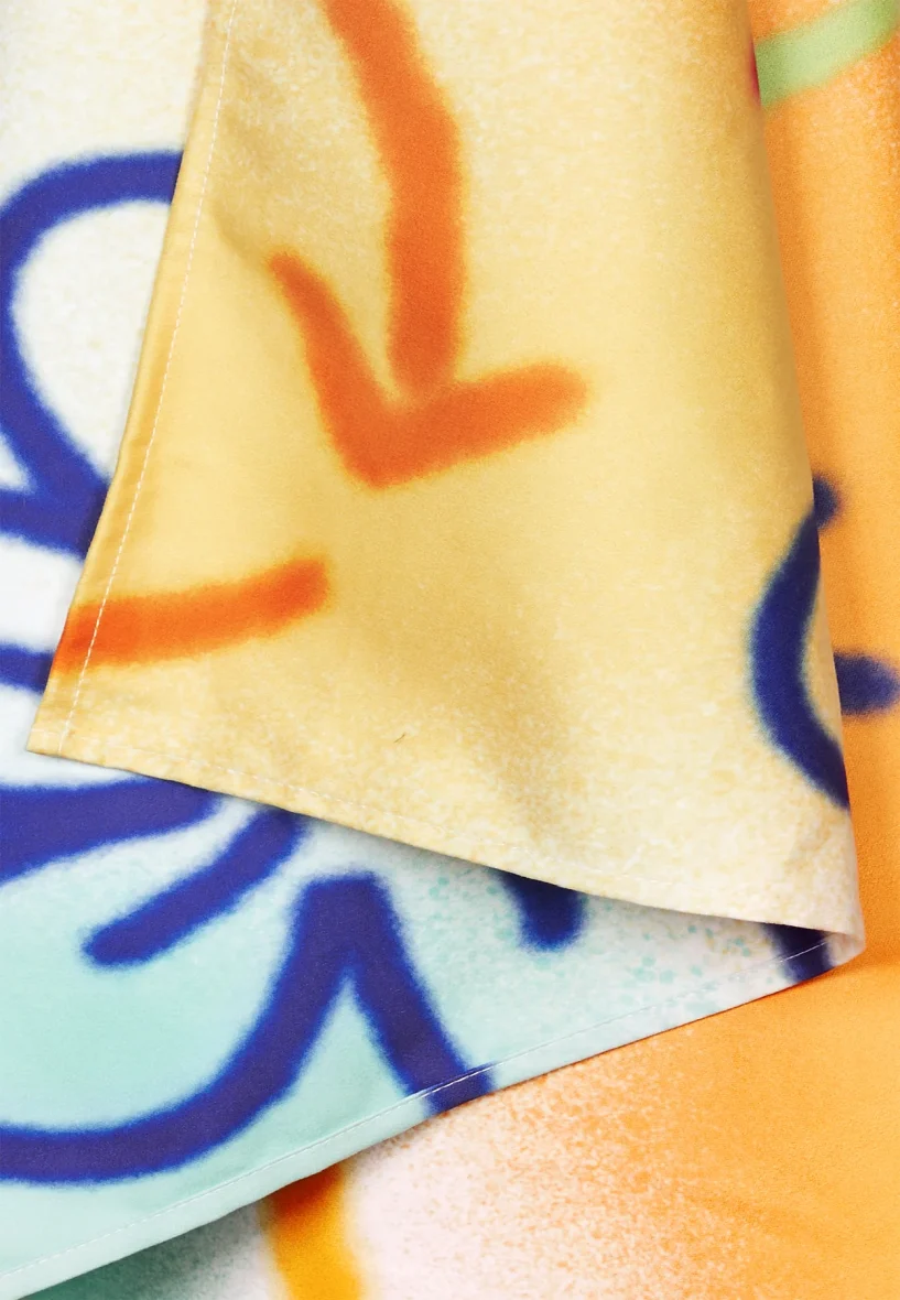 02_TOWLB-KID-SANDSTRT-detail_v6lof7_1800x1800