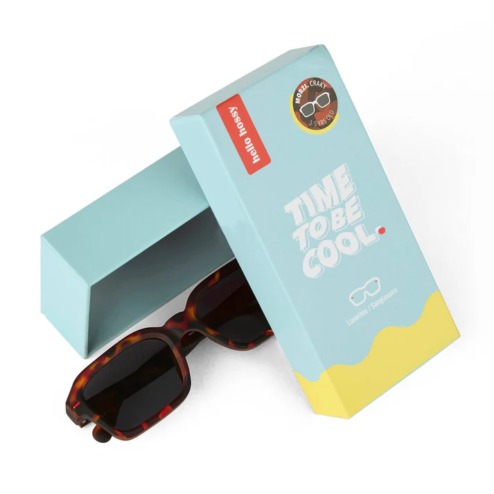 lunettes-de-soleil-enfants-forme-carree-ecailles-boite-hello-hossy