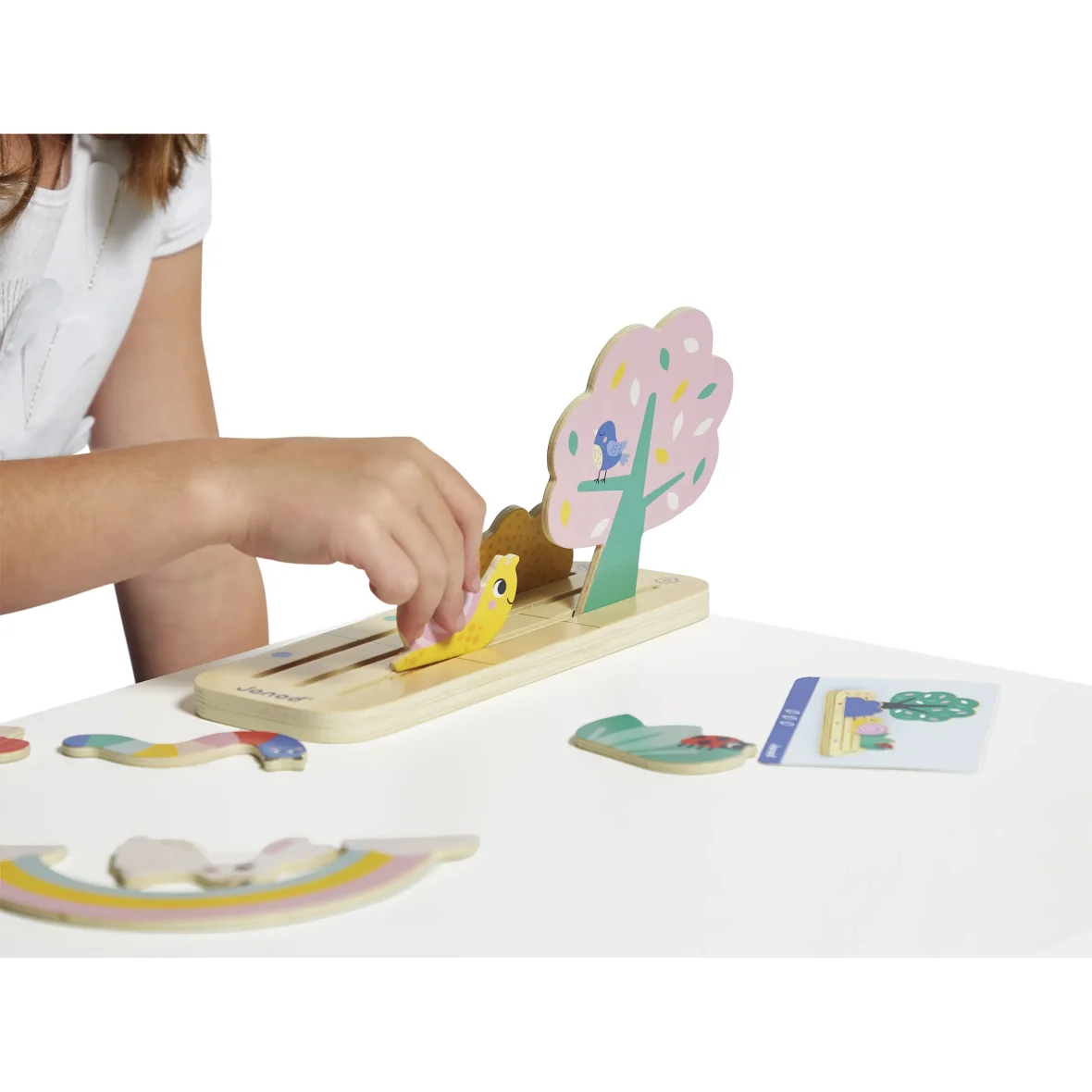 3700217350772_x02_1373332414