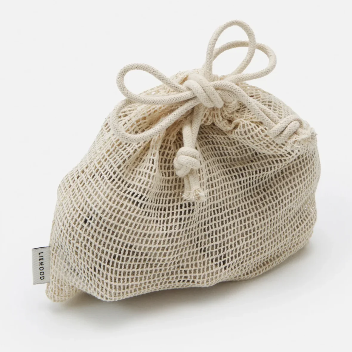 LiewoodParlypramchain-betty-brands