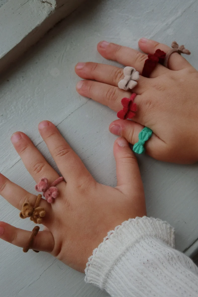 MOOD_KS103729_S30135_1_250729073422