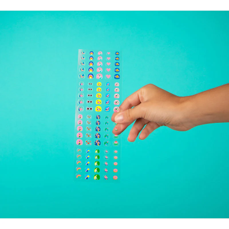 OMY-NAIL01_02_a567784b-cb75-4a4f-82f9-0a44f05d5d13_1440x