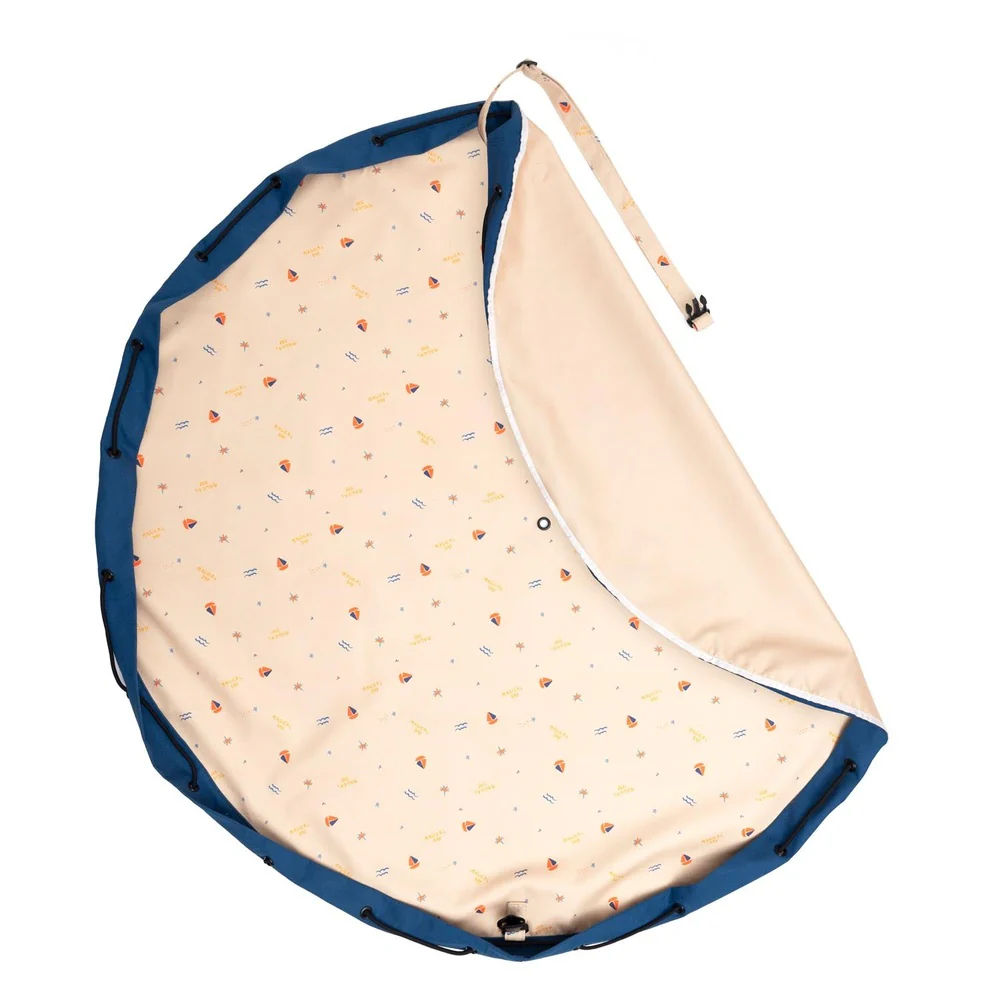 Playandgo_outdoor_storage_bag_magical-days_above_open