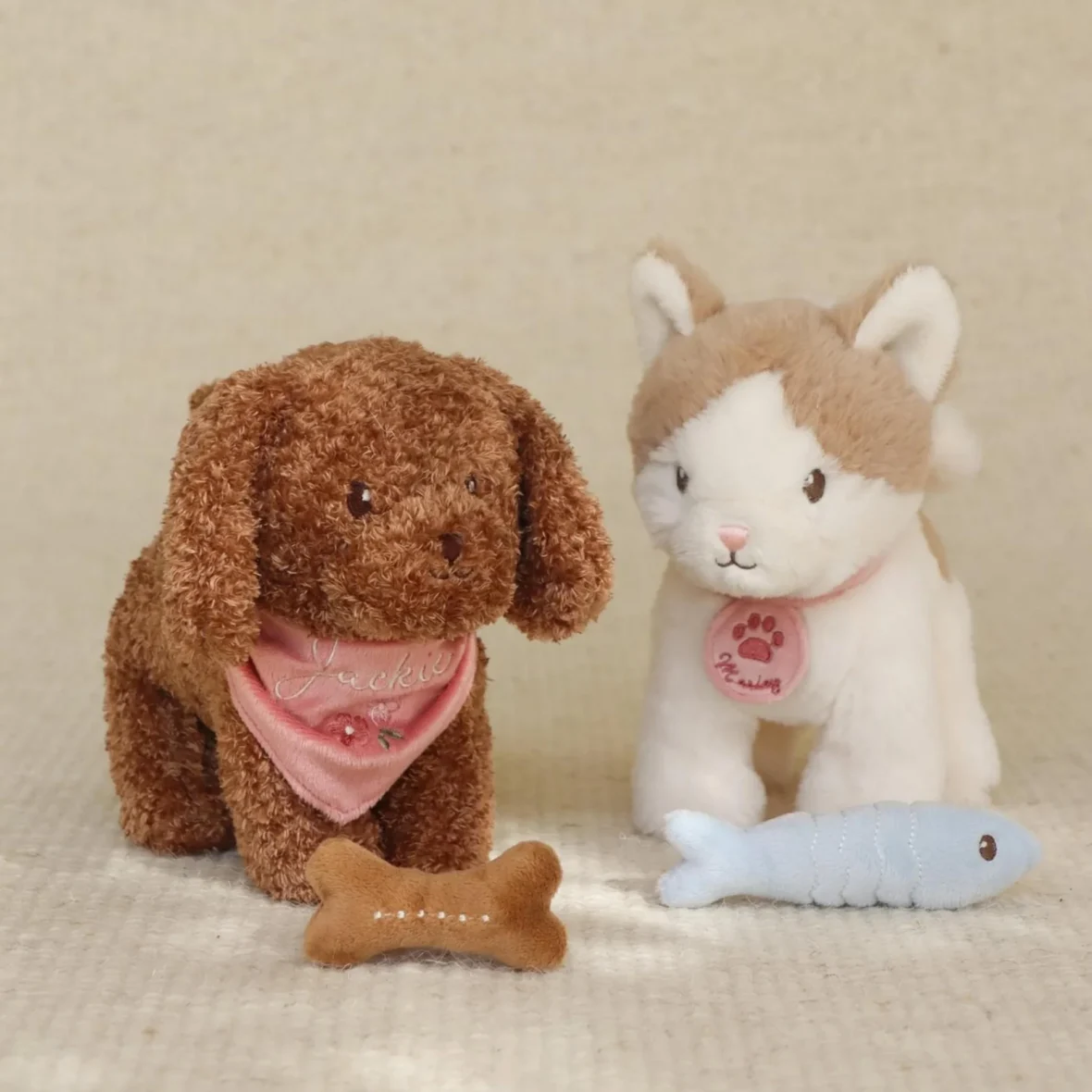 Little-Dutch-Plush-Dog-In-A-Bag-Jackie-Lifestyle-6