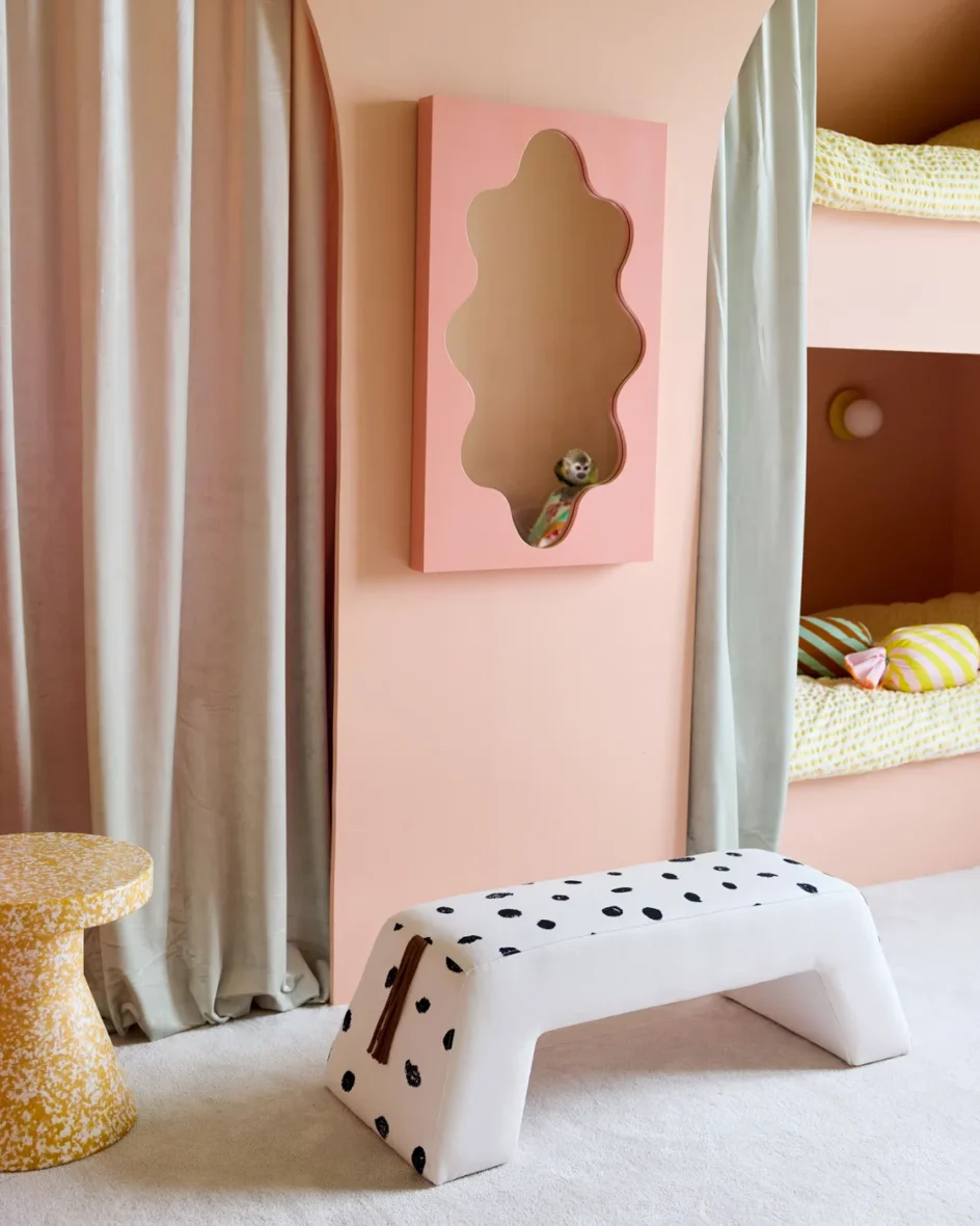 1001027-Long-bench-PIPPI-EGC_1_Fill_1120x1400_50_50_webp