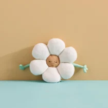 1001069-Cushion-friendly-flower-E_3-first_Fill_1120x1400_50_50_webp