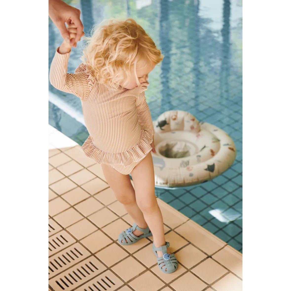 a29udGFpbmVyL25ldy80OTQ5LzE3ODk0ODE4djEucG5n_1c9a9597-7cfd-43c8-939e-192f4b396f88