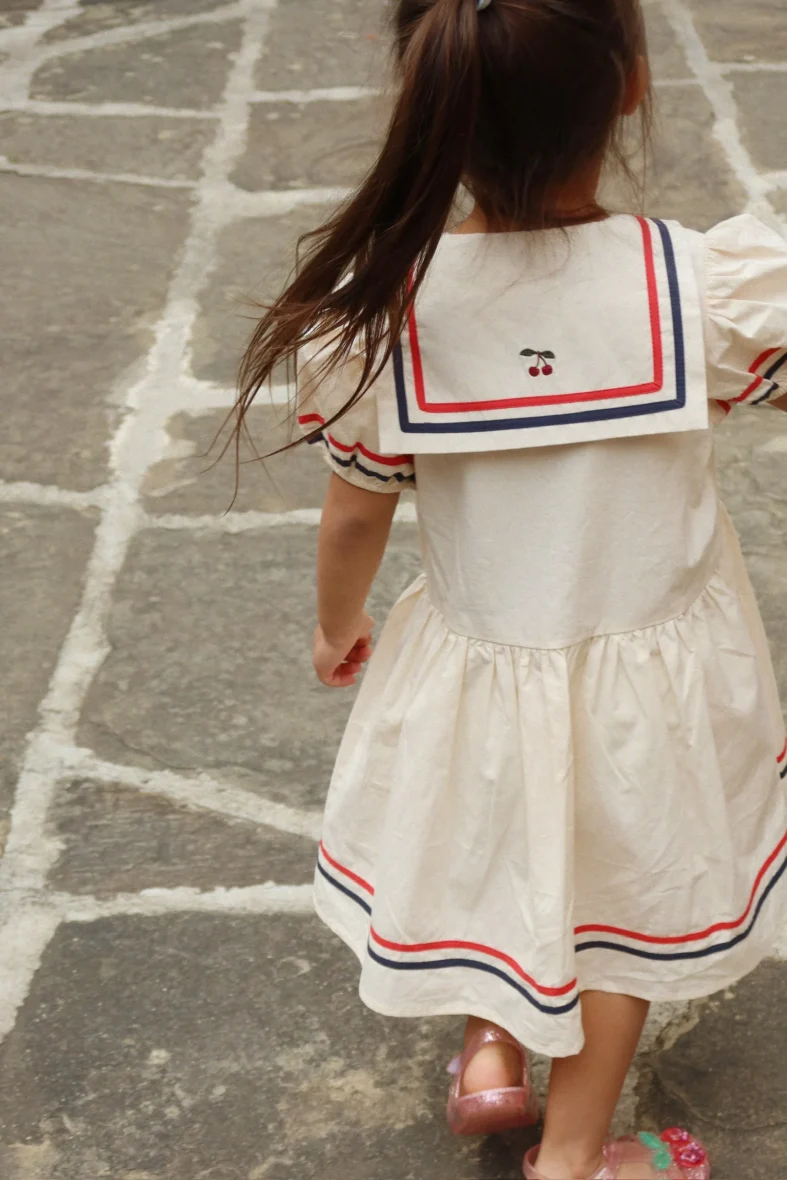 MOOD_KS104629_S00066_KS104933_P00005_1_251223012558_97de0a7d-9939-453e-a443-0bd72bd4c33b