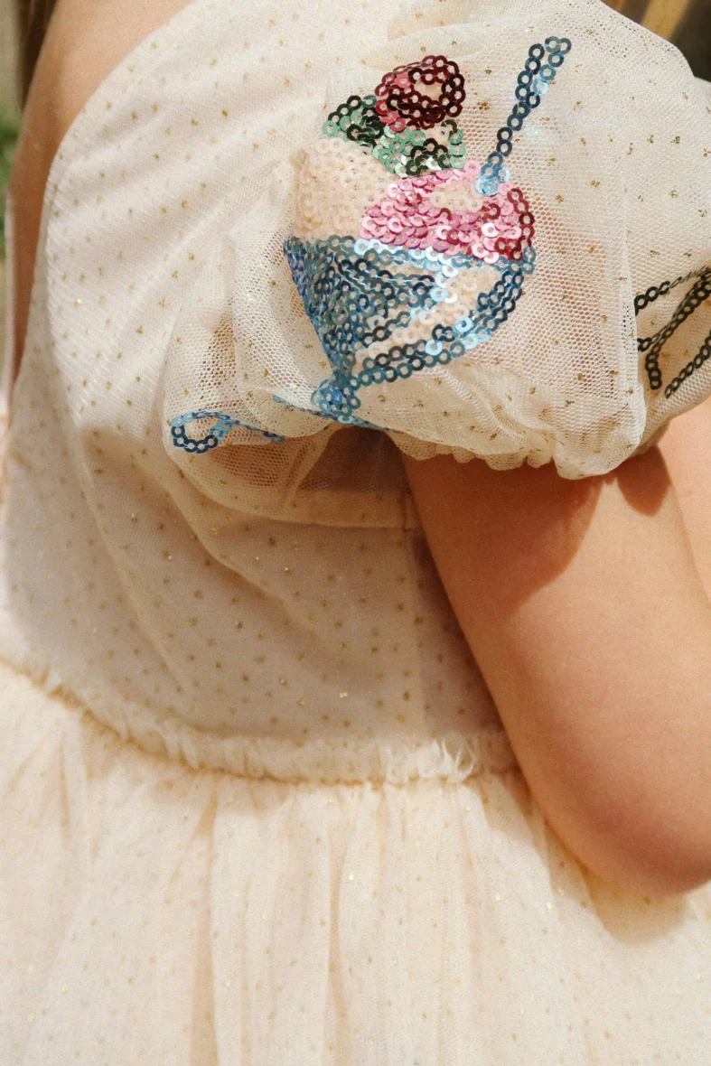 MOOD_KS105138_P30081_2_251223012716_fdec9f1e-4398-47d2-b187-05b4b33e1003