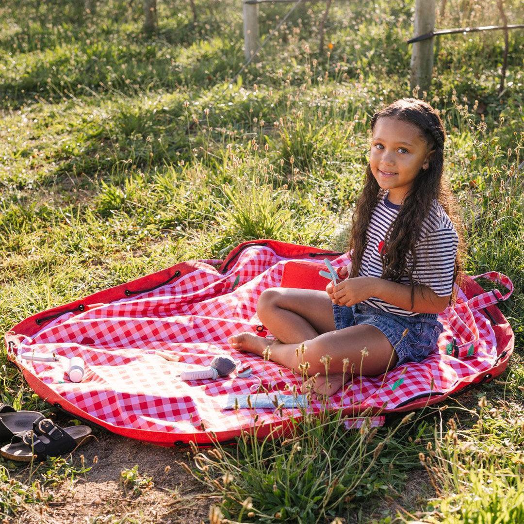 play-go-outdoor-playmat-toy-bag-pic-nic-lifestyle_1800x1800